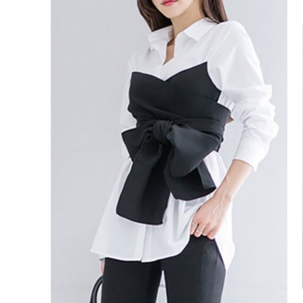 Paneled Knot Front long sleeve blouse